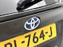 Toyota C-HR 1.8 Hybrid Executive | Apple Carplay / Android Auto | Camera | Stoelverwarming | Half Leder | PDC |