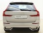 Volvo XC60 T6 Plug-in hybrid AWD Ultra Dark / Harman/Kardon / El. Stoelen / Trekhaak / Panorama dak / Rondomzichtcamera / 20 '' / Stoel + Stuurw. Verwarming / ACC / BLIS