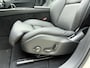 Volvo XC60 T6 Plug-in hybrid AWD Ultra Dark / Harman/Kardon / El. Stoelen / Trekhaak / Panorama dak / Rondomzichtcamera / 20 '' / Stoel + Stuurw. Verwarming / ACC / BLIS