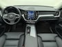 Volvo XC60 T6 Plug-in hybrid AWD Ultra Dark / Harman/Kardon / El. Stoelen / Trekhaak / Panorama dak / Rondomzichtcamera / 20 '' / Stoel + Stuurw. Verwarming / ACC / BLIS