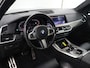 BMW X5 xDrive40i High Executive | M-Pakket | Luchtvering | Panoramadak | Comfortstoelen + Memory | Soft-Close | Stoelverwarming V + A | Rijassistent-Systeem | HiFi Audio | Trekhaak | Luchtvering | Laserlicht | Keyless | Adaptief Onderstel |