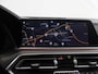BMW X5 xDrive40i High Executive | M-Pakket | Luchtvering | Panoramadak | Comfortstoelen + Memory | Soft-Close | Stoelverwarming V + A | Rijassistent-Systeem | HiFi Audio | Trekhaak | Luchtvering | Laserlicht | Keyless | Adaptief Onderstel |