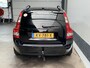 Volvo V50 2.4 D5 Summum Distributieriem Pas vervangen Multiriem Pas vervangen Aircopomp Pas vervangen Radiator Pas vervangen Automaat olie Pas geflusht Nieuwe Banden Nieuwe Remschijven Grote beurt 5000 km geleden 1 Jaar APK