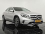 Mercedes-Benz GLA 200 Premium Automaat - Navigatie - Camera - Panoramadak - 18 inch LM velgen - Afneembare trekhaak - 12 maanden garantie