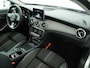 Mercedes-Benz GLA 200 Premium Automaat - Navigatie - Camera - Panoramadak - 18 inch LM velgen - Afneembare trekhaak - 12 maanden garantie