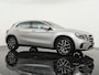 Mercedes-Benz GLA 200 Premium Automaat - Navigatie - Camera - Panoramadak - 18 inch LM velgen - Afneembare trekhaak - 12 maanden garantie