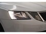 Skoda Octavia COMBI 1.0 TSI Ambition Business [ Navi Trekhaak Stoelverwarming ]
