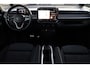 Volkswagen ID. Buzz GTX 86 kWh LWB 7p. 340PK / 250kW 4-motion, LED Matrix (IQ.Lights), warmtepomp, design pakket plus (panoramadak), assistance pakket plus (alarm, keyless start & entry, dodehoekdetectie (side assist), cruise control adaptief (acc) met Stop&Go en stuurhulp, achteruitrijcamera (rear view), rondomzichtcamera (area view)), multimedia pakket plus (spraakbediening, navigatie), 21" 'Townsville' LMV, stoelverwarming, elektrische achterklep, elektrisch verstel-, verwarm- en inklapbare buitenspiegels (spiegel pakket) etc.