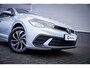 Volkswagen Polo 1.0 TSI Life Business | Achteruitrijcamera | Airco (automatisch) | Parkeersensor voor en achter