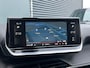 Peugeot 2008 BWJ 2021 | 1.2PT 101PK Allure | TREKHAAK | CAMERA A | CLIMA | NAVI | CRUISE | PRIVACY GLASS | CARPLAY |