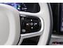 Volvo XC60 T8 Plug-in hybrid Ultra Dark | 22 Inch | Luchtvering | Bowers&Wilkins | Massage | Head-Up | Panoramadak