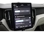 Volvo XC60 T8 Plug-in hybrid Ultra Dark | 22 Inch | Luchtvering | Bowers&Wilkins | Massage | Head-Up | Panoramadak