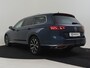 Volkswagen Passat Variant GTE Business 218pk | Panorama dak | Trekhaak | Head-up display | Dodehoekdetectie | Lederen bekleding | Camera achter | 17"LMV