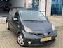 Toyota Aygo 1.0-12V Sport/3drs/nap/3e EIG/ dealeronderhouden/ 1jaar apk/ airco/ EL-ramen/ zeer nette auto.