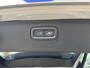 Volvo XC90 2.0 T8 Plug-in hybrid AWD Ultra Dark FACELIFT 455pk HU Luchtvering / Trekhaak / Bowers-Wilkins