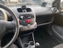 Toyota Aygo 1.0-12V Comfort/5drs/ nap/ 1jaar apk/ airco/ EL-ramen/ zeer nette auto.