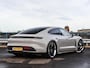 Porsche Taycan Performance 84 kWh Panoramadak SportDesign Sport Chrono Luchtvering PASM Warmtepomp PSCB PDLS+ Bose Sfeerverlichting Krijt 21"