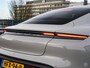 Porsche Taycan Performance 84 kWh Panoramadak SportDesign Sport Chrono Luchtvering PASM Warmtepomp PSCB PDLS+ Bose Sfeerverlichting Krijt 21"
