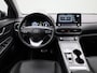Hyundai Kona Electric Sky 64kWh | Apple Carplay/ Android Auto | Climate Control | Achteruitrijcamera | Cruise Control | Stoelverwarming | Lichtmetalen Velgen |