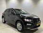 Volkswagen T-Roc 1.0 TSI Style | Navigatie/Android/Apple Carplay | LM Velgen 16" | Achteruitrijcamera  | Cruise Control Adaptief | Airco | Radio |
