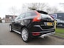 Volvo XC60 T5 240pk Powershift FWD R-Design LEDER NL-AUTO