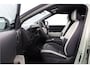 Kia EV3 GT-Line Business Edition 81.4 kWh -GT-Line Interieur - Electrische Stoelen - Stuur/Stoelverwarming - Adaptief Cruisecontrol Fabrieksgarantie tot 2032