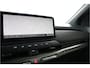 Kia EV3 GT-Line Business Edition 81.4 kWh -GT-Line Interieur - Electrische Stoelen - Stuur/Stoelverwarming - Adaptief Cruisecontrol Fabrieksgarantie tot 2032