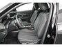 Peugeot e-2008 EV 156pk Allure 54 kWh | Facelift | Navigatie | Camera V+A | Ad. Cruise Control | Parkeersensoren V+A | Keyless | Lichtmetalen velgen 17 inch
