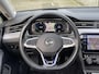 Volkswagen Passat Variant 1.4 TSI PHEV GTE Business 18"/Leder + memory/Panoramadak/Standkachel/Stoelverwarming/Trekhaak/Dynamic chassis/Dodehoek/Adaptieve cruise/360 camera/Elektrische klep