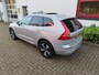 Volvo XC60 T6 Plug-In Hybrid 350pk Aut AWD Essential Edition Bright/ bekleding leder/ Trekhaak/ Panoramadak/ Adaptieve cruise/ DAB/ 1 Eigenaar/ Origineel NL/ NAP