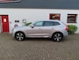 Volvo XC60 T6 Plug-In Hybrid 350pk Aut AWD Essential Edition Bright/ bekleding leder/ Trekhaak/ Panoramadak/ Adaptieve cruise/ DAB/ 1 Eigenaar/ Origineel NL/ NAP