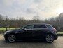 Mercedes-Benz A-klasse 180 AMG-Line | Camera | NWE Service & APK | Garantie |
