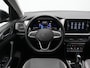 Volkswagen T-Cross 1.0 TSI 115 pk DSG Style | IQ Light | Achteruitrijcamera | Stoelverwarming | Adaptive Cruise | Leder/stof | Navigatie