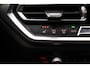 BMW 3-Serie 320i 183pk Executive Sport Line Aut. [ Schuifdak LED Adapt.cruise Stoelverwarming ]