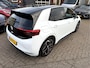 Volkswagen ID.3 First Plus 58 kWh Camera, Trekhaak, 19''Lmv