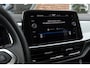 Volkswagen T-Roc 1.5 TSI Life Business Navigatie, Virtual cockpit, Garantie tot 2