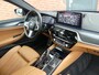 BMW 5-Serie Touring 530e xDrive M-Sport / Panoramadak