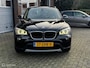 BMW X1 sDrive20i HIGH EXE AUT LEDER/ECC-AIRCO/STOEL/VW/NAVI