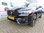 Volvo XC60 T6 Plug-In Hybrid 350pk Aut AWD Plus Dark/ Facelift model/ Trekhaak/ Harman Kardon sound/ 360° Camera/ Nieuwe voorraad auto met 12000 euro voordeel