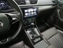 Skoda Superb Combi 1.4 TSI iV Laurin & Klement | Panoramadak | Leder | Canton | Camera | Keyless | Adaptive Cruise | Carplay