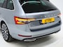 Skoda Superb Combi 1.4 TSI iV Laurin & Klement | Panoramadak | Massage | Canton | Camera | Keyless | Adaptive Cruise | Carplay