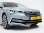 Skoda Superb Combi 1.4 TSI iV Laurin & Klement | Panoramadak | Massage | Canton | Camera | Keyless | Adaptive Cruise | Carplay