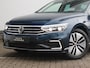 Volkswagen Passat Variant 1.4 TSI PHEV GTE Business | Elektrische Stoelen | 360 Camera | Head-Up | Trekhaak | Stoelverwarming V+A | Dodehoekdetectie | Stuurverwarming | Travel Assist |