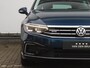 Volkswagen Passat Variant 1.4 TSI PHEV GTE Business | Elektrische Stoelen | 360 Camera | Head-Up | Trekhaak | Stoelverwarming V+A | Dodehoekdetectie | Stuurverwarming | Travel Assist |