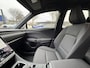 Lexus LBX 2WD STOELVERW STUURVERW PARK-SENSOR BLIND-SPOT CARPLAY LENDESTEUN