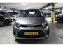 Kia Picanto 1.0 DPi DynamicLine l Navigatie l Camera l Sportvelgen l Elec-ramen l Cruise-control
