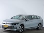 Volkswagen Passat Variant 1.5 eTSI Business 150pk | Massage-stoelen | Side-Assist | Navigatie | Elektrisch bedienbare achterklep |