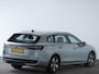 Volkswagen Passat Variant 1.5 eTSI Business 150pk | Massage-stoelen | Side-Assist | Navigatie | Elektrisch bedienbare achterklep |