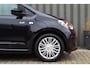 Volkswagen Up! 1.0 CUP BlueMotion Airco/Panoramdak/15'' velgen