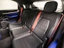 Porsche Cayenne Coupé 3.0 E-Hybrid SportDesign 471Pk Automaat (PANORAMADAK, LUCHTVERING, SPORT CHRONO PAKKET, SPORTUITLAAT, MEMORY SEATS, SFEERVERLICHTING, RODE GORDELS, NIEUWSTAAT)